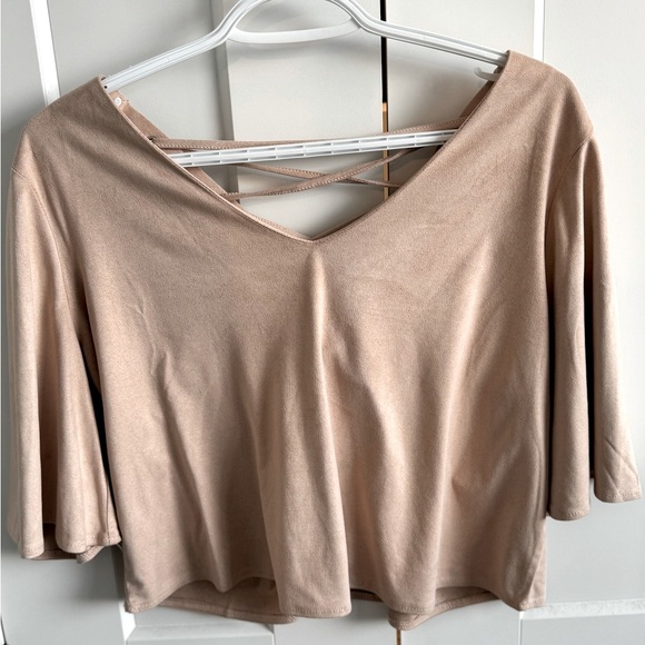 Forever 21 Top - Picture 1 of 3